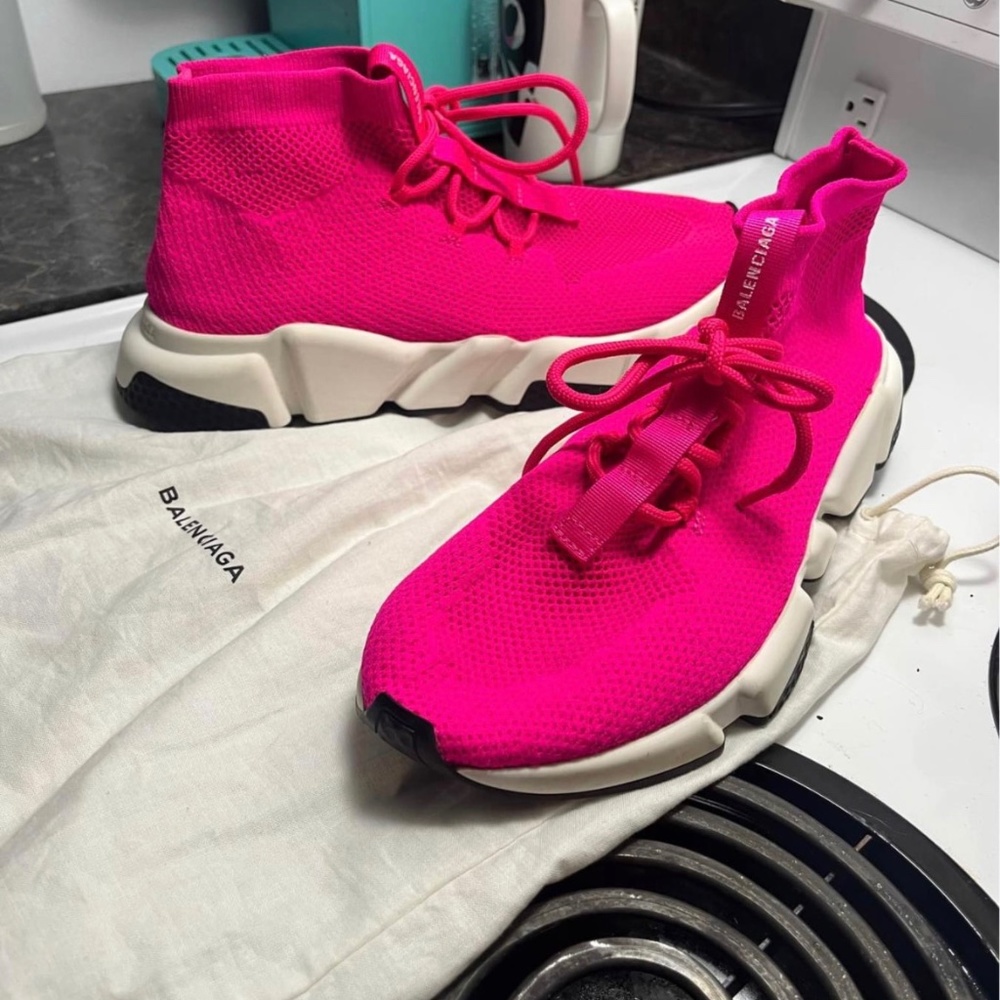 Balenciaga size 40